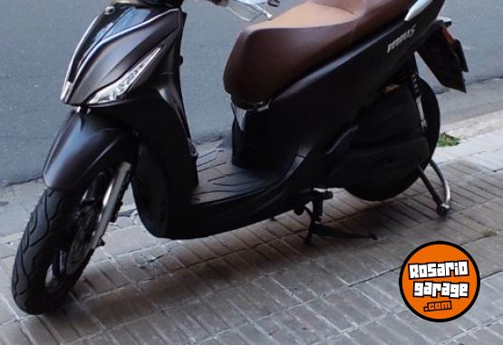 Motos - Kymco people s 150 2021 Nafta 7800Km - En Venta