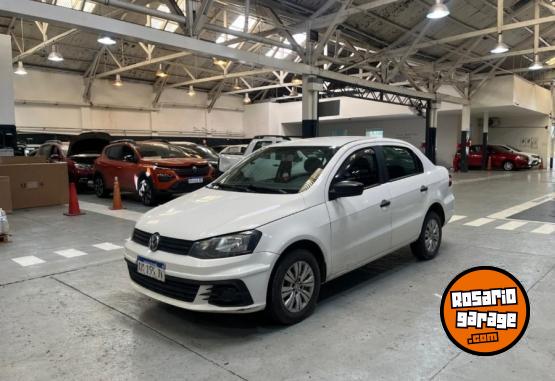 Autos - Volkswagen Voyage 2017 GNC 78000Km - En Venta