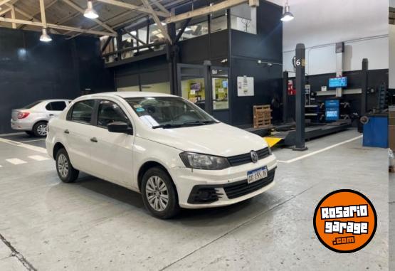 Autos - Volkswagen Voyage 2017 GNC 78000Km - En Venta