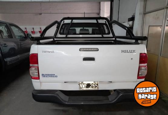 Camionetas - Toyota Hilux DX Pack Elctrico 2014 Diesel  - En Venta