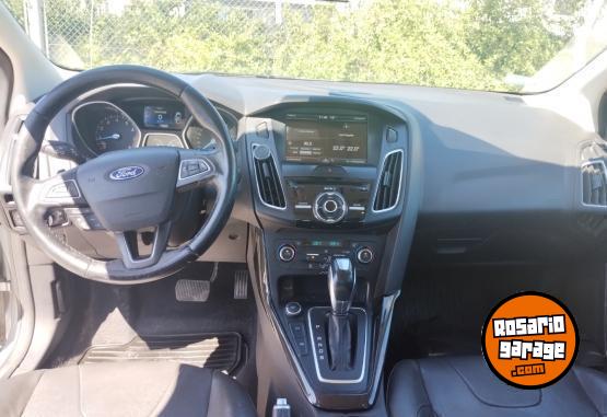 Autos - Ford Focus Titanium 2015 GNC 166000Km - En Venta