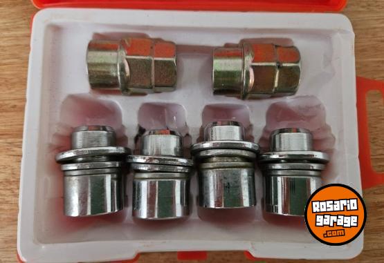 Accesorios para Autos - Tuerca Bulon Antirrobo Batzar - En Venta