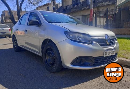 Autos - Renault Logan 2018 GNC 340000Km - En Venta
