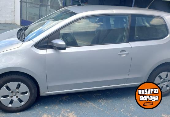 Autos - Volkswagen UP 1.0 MOVE 3 PUERTAS 2015 Nafta 98000Km - En Venta