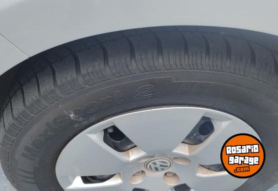 Autos - Volkswagen UP 1.0 MOVE 3 PUERTAS 2015 Nafta 98000Km - En Venta