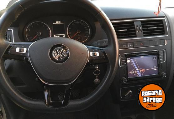 Autos - Volkswagen Suran Highline 2018 GNC 128100Km - En Venta