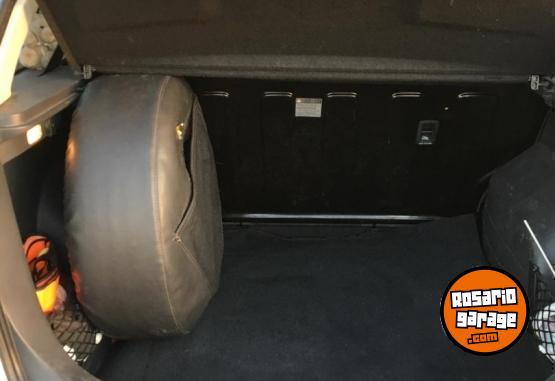 Autos - Volkswagen Suran Highline 2018 GNC 128100Km - En Venta