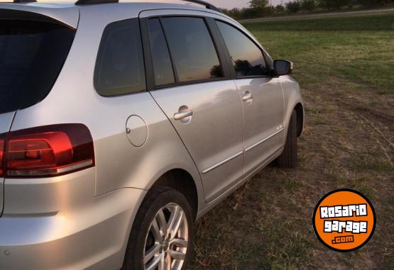 Autos - Volkswagen Suran Highline 2018 GNC 128100Km - En Venta