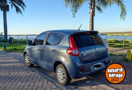 Autos - Fiat Palio Atracttive 2014 Nafta 104000Km - En Venta