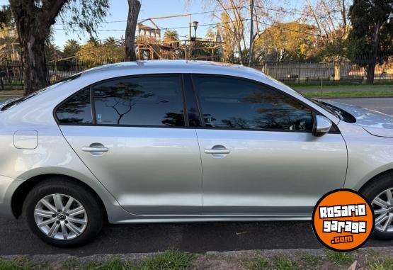 Autos - Volkswagen Vento Advance TDI 2011 Diesel 266400Km - En Venta