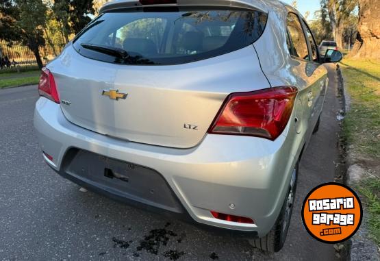 Autos - Chevrolet Onix LTZ 2018 Nafta 118700Km - En Venta
