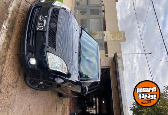 Autos - Suzuki Swift 2011 Nafta 84000Km - En Venta