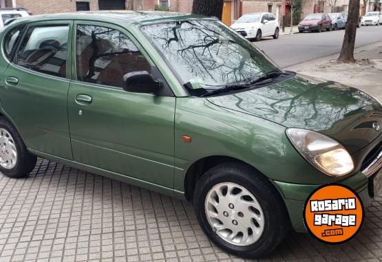 Autos - Daihatsu SIRION 1.0 FULL 1999 Nafta 70585Km - En Venta