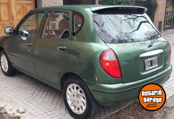 Autos - Daihatsu SIRION 1.0 FULL 1999 Nafta 70585Km - En Venta