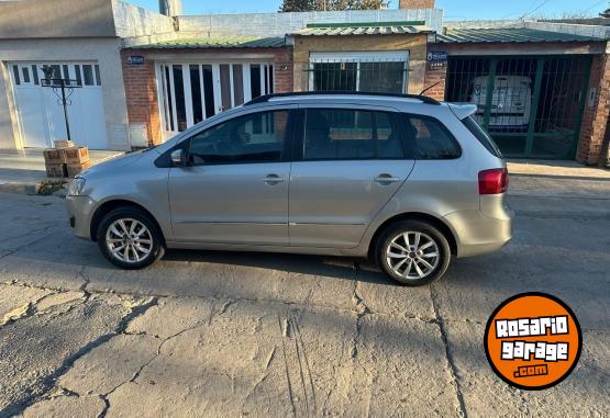 Autos - Volkswagen Suran 2012 GNC 160000Km - En Venta