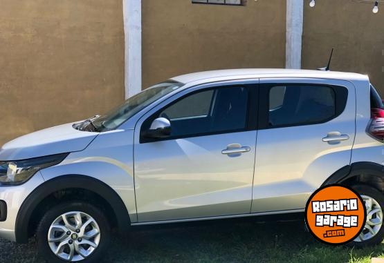 Autos - Fiat Mobi Like 2022 Nafta 22000Km - En Venta
