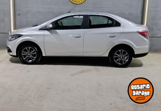 Autos - Chevrolet PRISMA LTZ 2016 Nafta 197000Km - En Venta