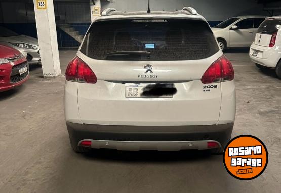 Autos - Peugeot 2008 sport 2017 Nafta 109000Km - En Venta
