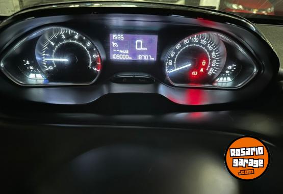 Autos - Peugeot 2008 sport 2017 Nafta 109000Km - En Venta