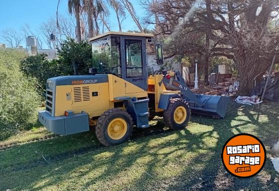 Camiones y Grúas - PALA FRONTAL IRON ZL 12 - En Venta