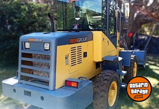 Camiones y Grúas - PALA FRONTAL IRON ZL 12 - En Venta