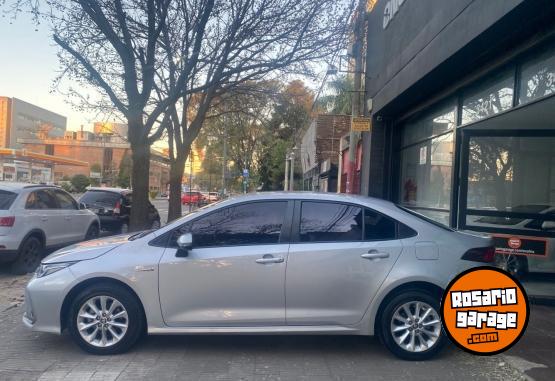 Autos - Toyota Corolla 2021 Electrico / Hibrido 150000Km - En Venta