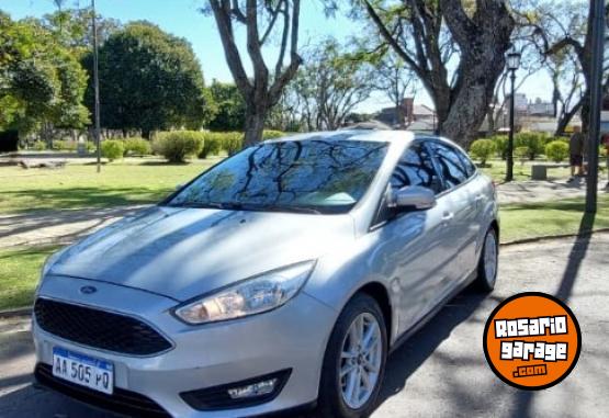Autos - Ford Focus 1.6 S 2016 Nafta 113000Km - En Venta