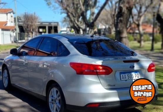 Autos - Ford Focus 1.6 S 2016 Nafta 113000Km - En Venta