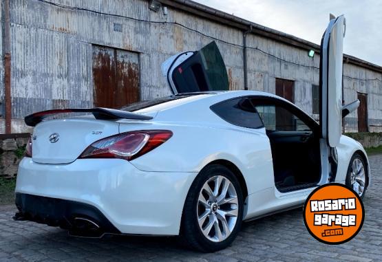 Autos - Hyundai Genesis Coupe 2.0T 2013 Nafta 56000Km - En Venta