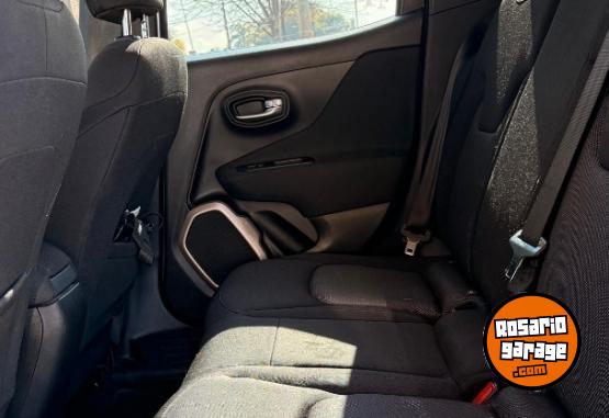 Camionetas - Jeep 095-RENEGADE SPORT 1.8 2017 Nafta 55000Km - En Venta