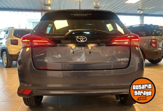 Autos - Toyota YARIS 1.5 5 PUERTAS CVT S 2025 Nafta 0Km - En Venta