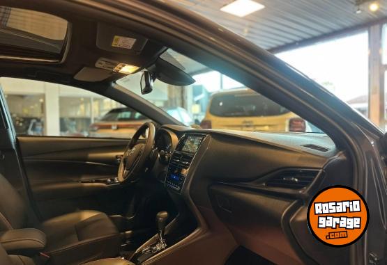 Autos - Toyota YARIS 1.5 5 PUERTAS CVT S 2025 Nafta 0Km - En Venta