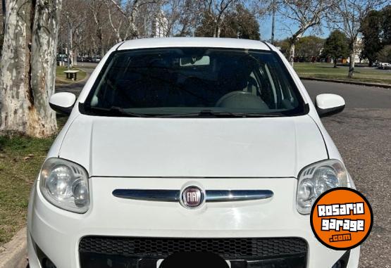Autos - Fiat Palio Essence 1.6 2013 Nafta 124000Km - En Venta