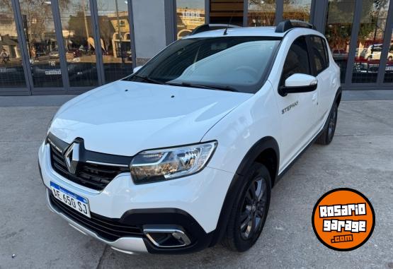 Autos - Renault Sandero Stepway intense 2021 Nafta 50000Km - En Venta