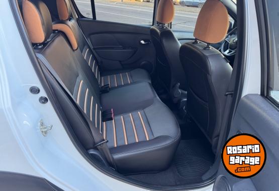 Autos - Renault Sandero Stepway intense 2021 Nafta 50000Km - En Venta