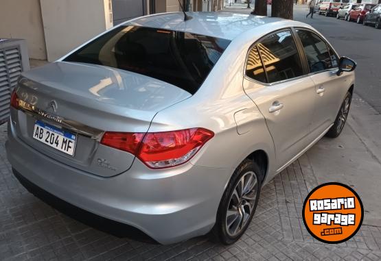 Autos - Citroen C4 Lounge S 2017 Nafta 102000Km - En Venta