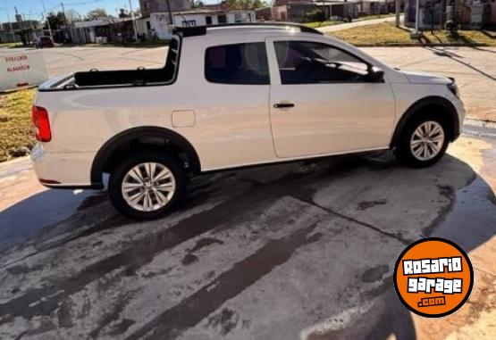 Utilitarios - Volkswagen Saveiro confortline 1.6 2022 Nafta 127000Km - En Venta