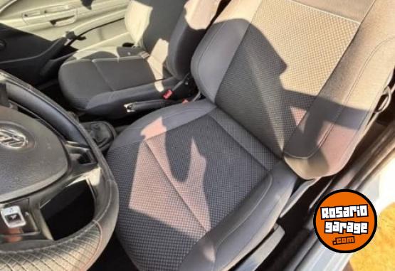 Utilitarios - Volkswagen Saveiro confortline 1.6 2022 Nafta 127000Km - En Venta
