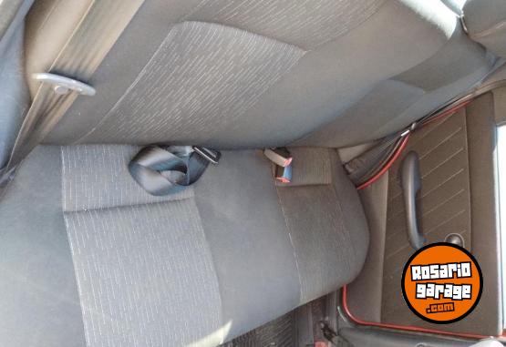 Autos - Fiat Palio gol corsa clio ka 2011 Nafta 135000Km - En Venta