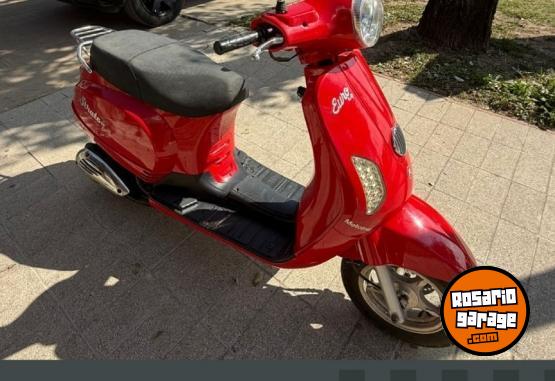 Motos - Motomel Strato Euro 2014 Nafta 5400Km - En Venta