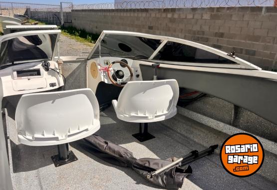 Embarcaciones - Lancha open usada 460 alcon Yamaha 60 2t 2008. 200 hs  con trailer y accesorios 7,500u$s - En Venta