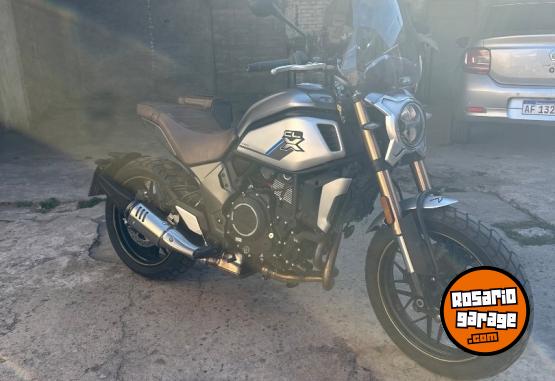 Motos - CF CLX-700 Heritage 2022 Nafta 10000Km - En Venta