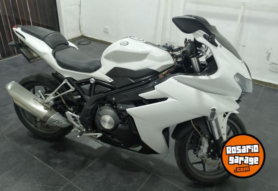 Motos - Benelli TN302R 2020 Nafta 3900Km - En Venta
