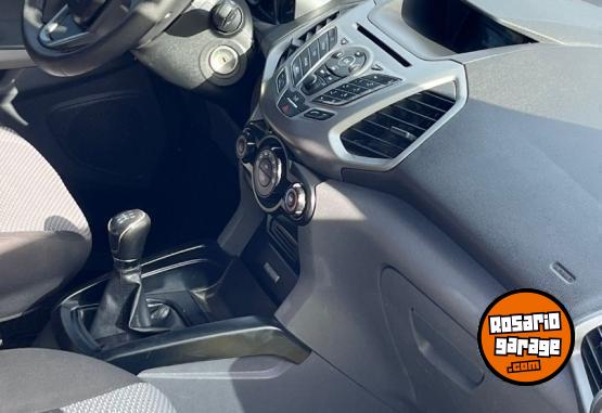 Camionetas - Ford ECOSPORT SE 1.6 2015 Nafta 160000Km - En Venta