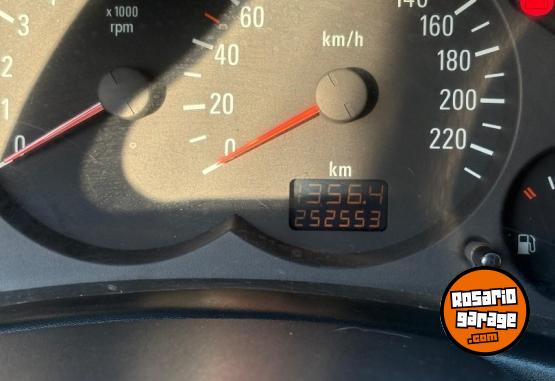 Autos - Chevrolet CORSA 2006 Nafta 252553Km - En Venta