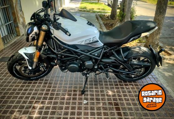 Motos - Benelli 752S 2022 Nafta 15000Km - En Venta