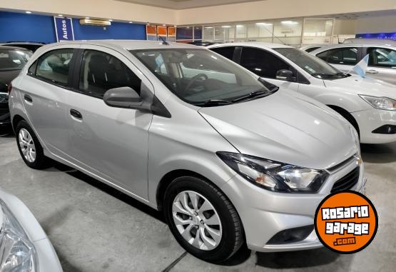 Autos - Chevrolet ONIX LT 2017 Nafta 97000Km - En Venta