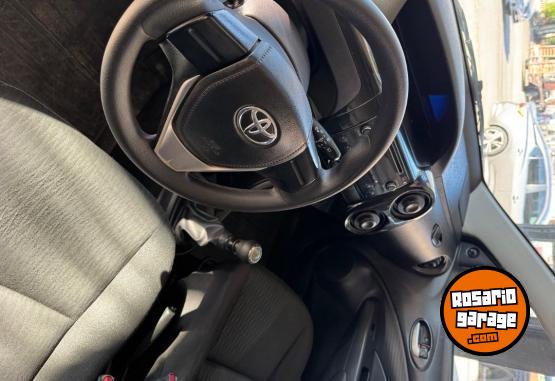 Autos - Toyota Etios 2021 Nafta 93000Km - En Venta