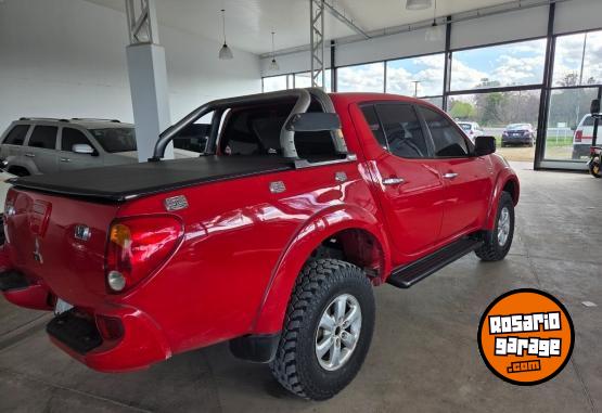 Camionetas - Mitsubishi L200 2013 Diesel 210000Km - En Venta