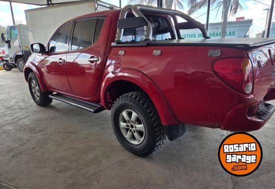 Camionetas - Mitsubishi L200 2013 Diesel 210000Km - En Venta
